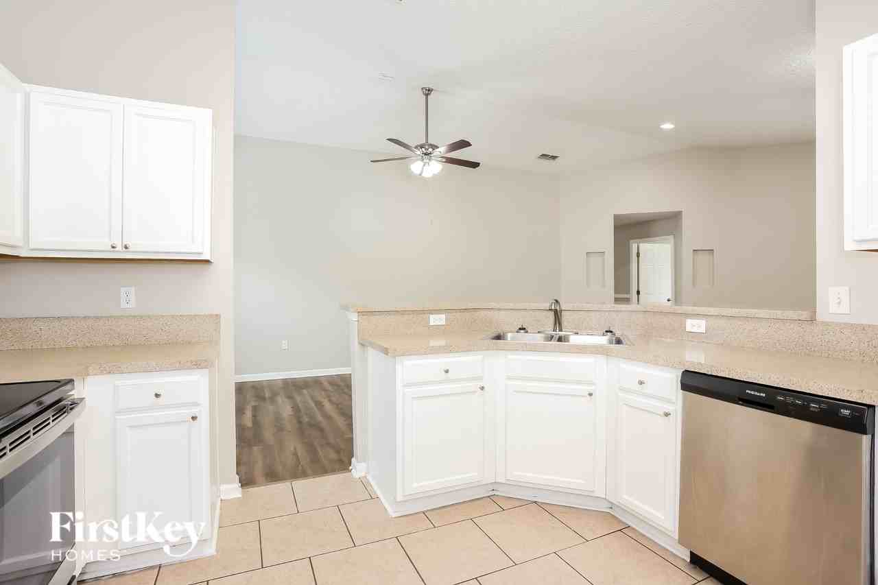 8353 Longspur Ave - Photo 6 of 16