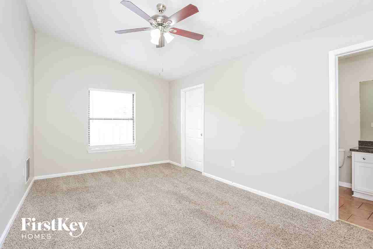8353 Longspur Ave - Photo 7 of 16