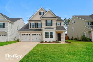 featured image of 708 Redbud Ln