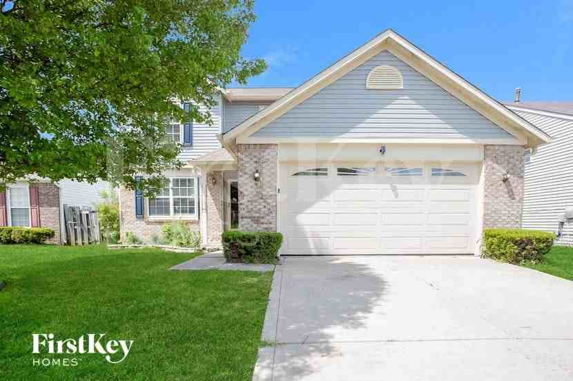 2814 Rothe Ln