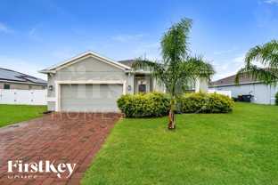 954 Glazebrook Loop - Photo 1 of 1
