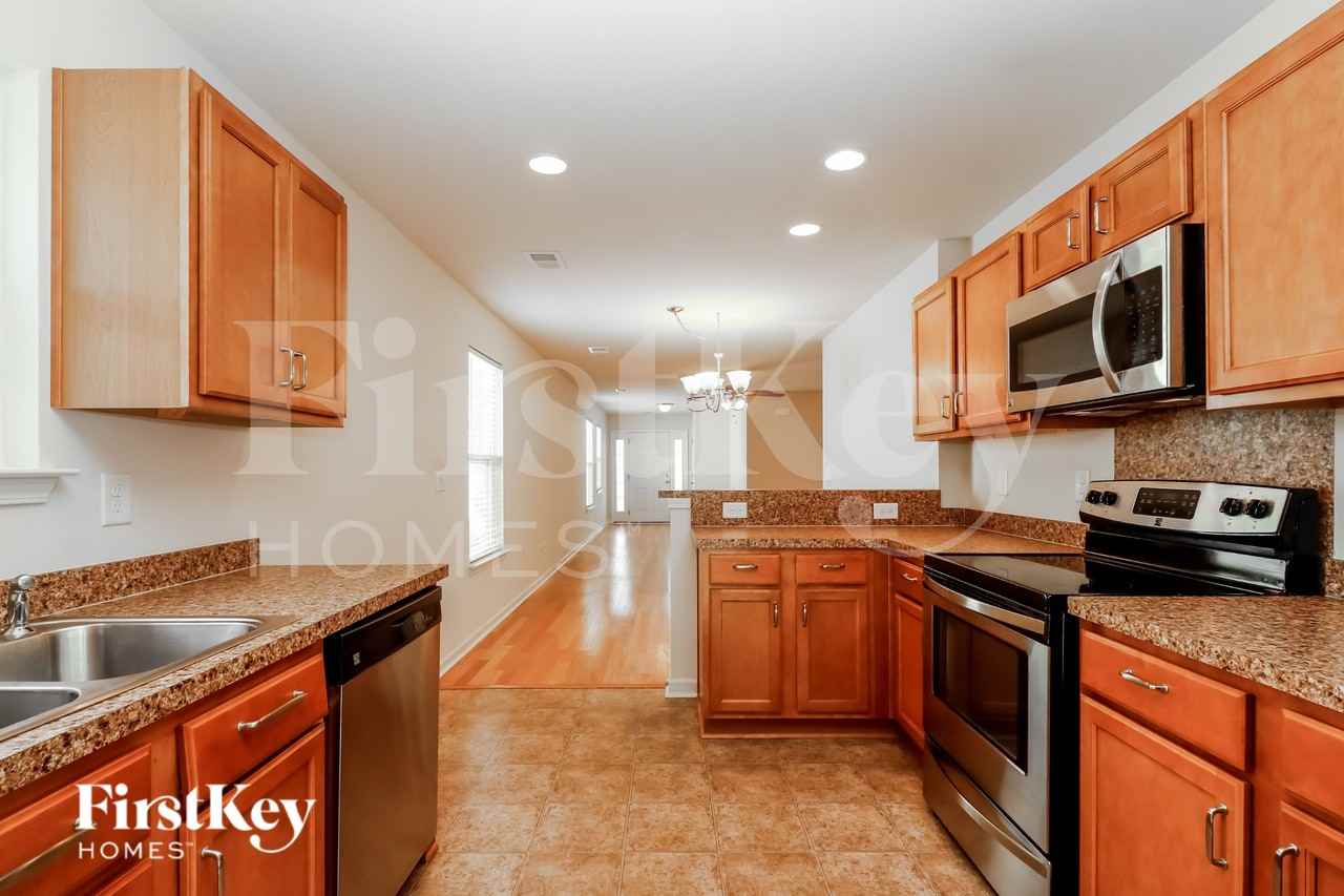 174 Keaton Brook Dr - Photo 7 of 15