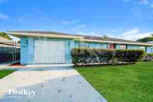 featured image of 1105 Arthur Ave