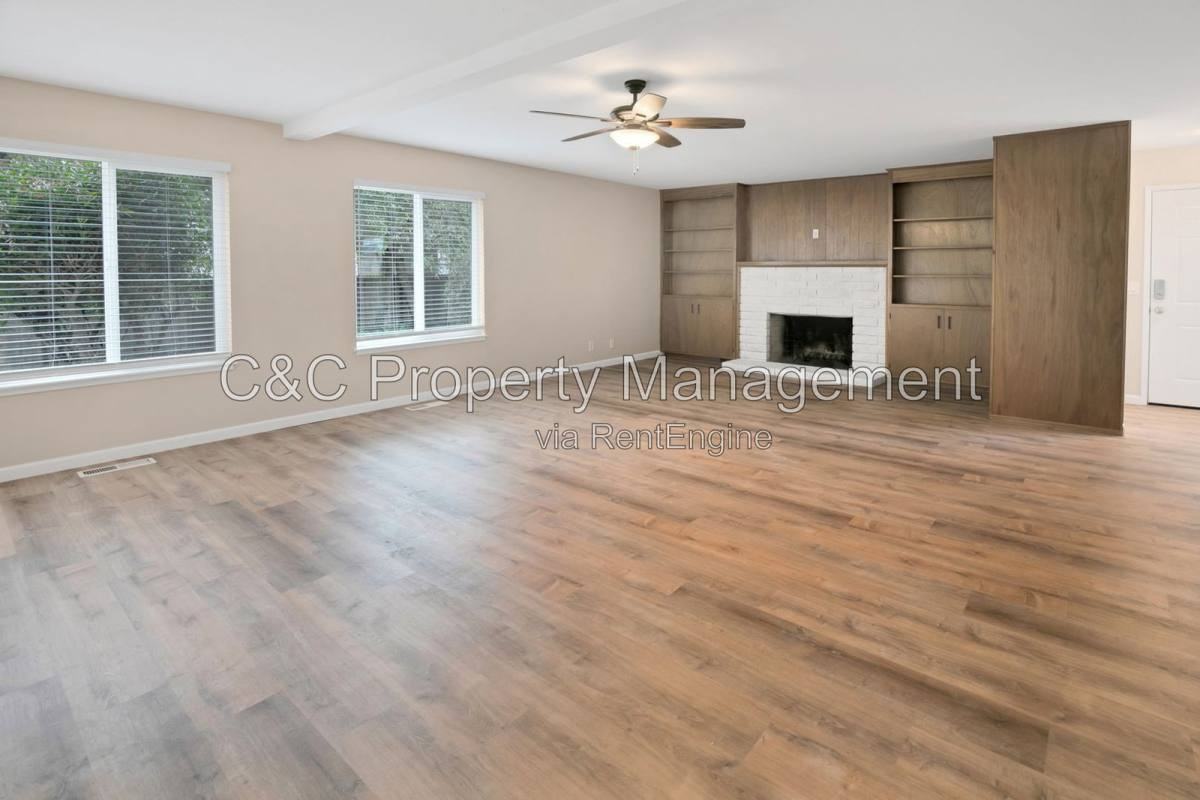 151 Brennan St #C - Photo 2 of 6