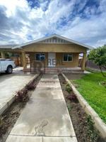 featured image of 419 8th St