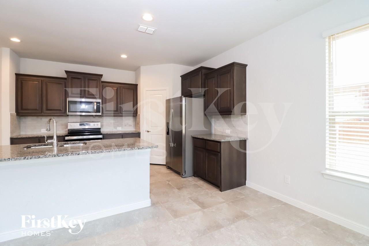131 Wagon Mound - Photo 6 of 15