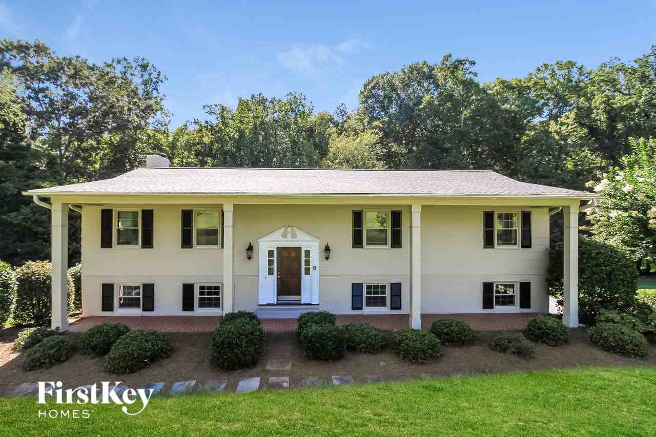5601 Kane Dr