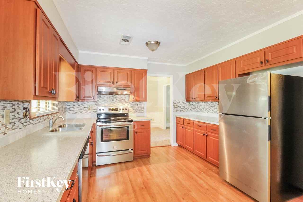 600 River Oak Loop - Photo 4 of 15