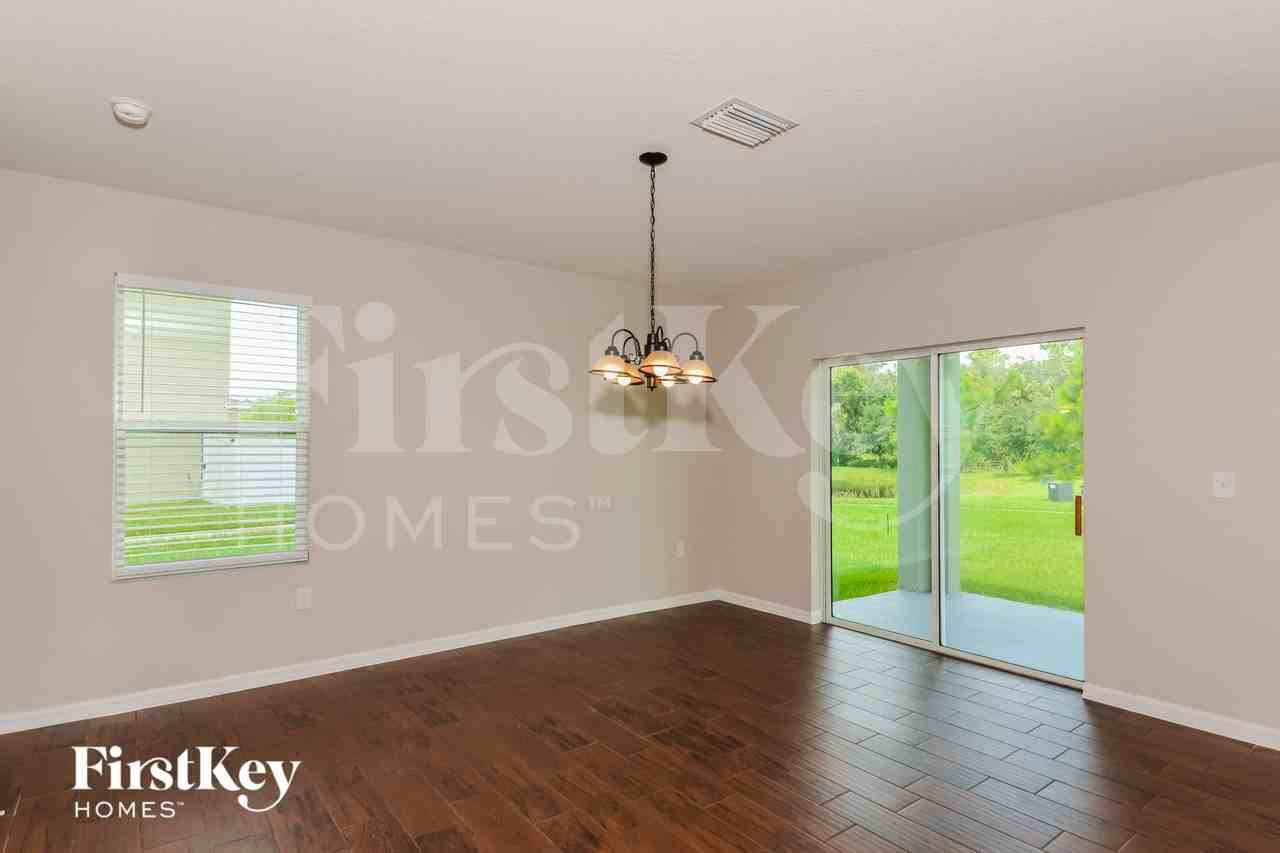 5227 San Palermo Dr - Photo 4 of 15