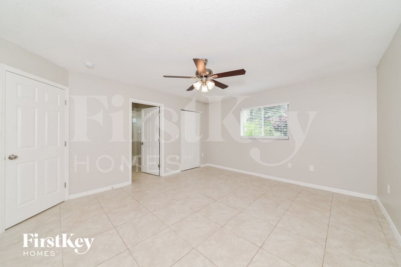 5265 Birch Ave - Photo 7 of 15