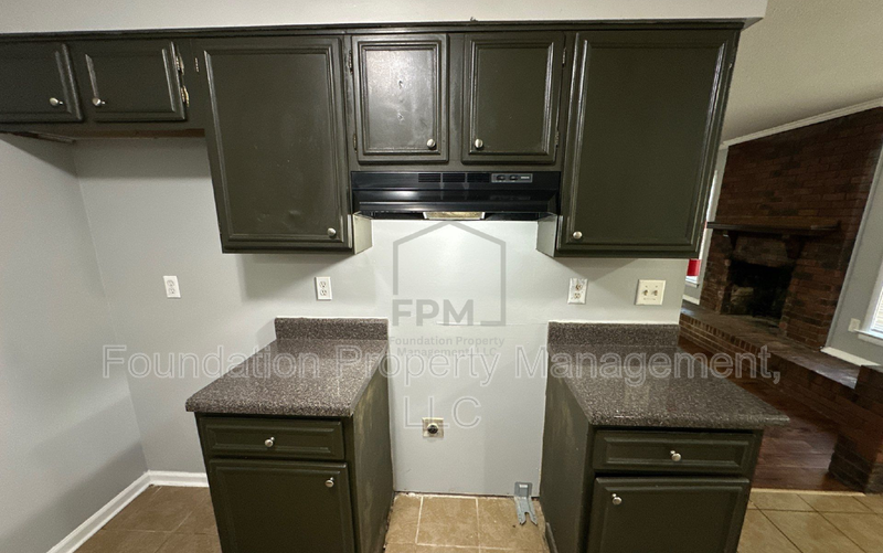 4364 Ann Arbor Ln - Photo 5 of 15
