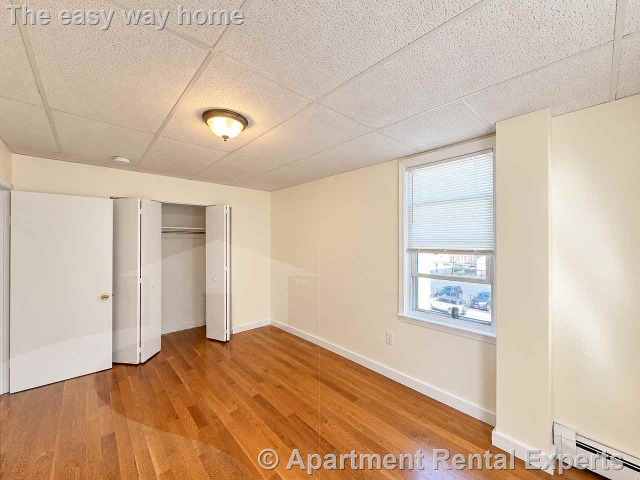 37 Davis Sq #2 - Photo 5 of 8
