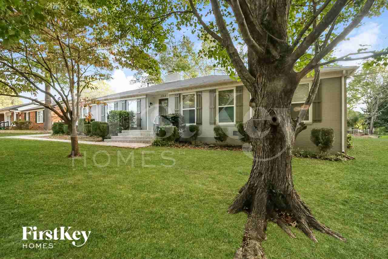 1722 Aster Ln - Photo 2 of 16
