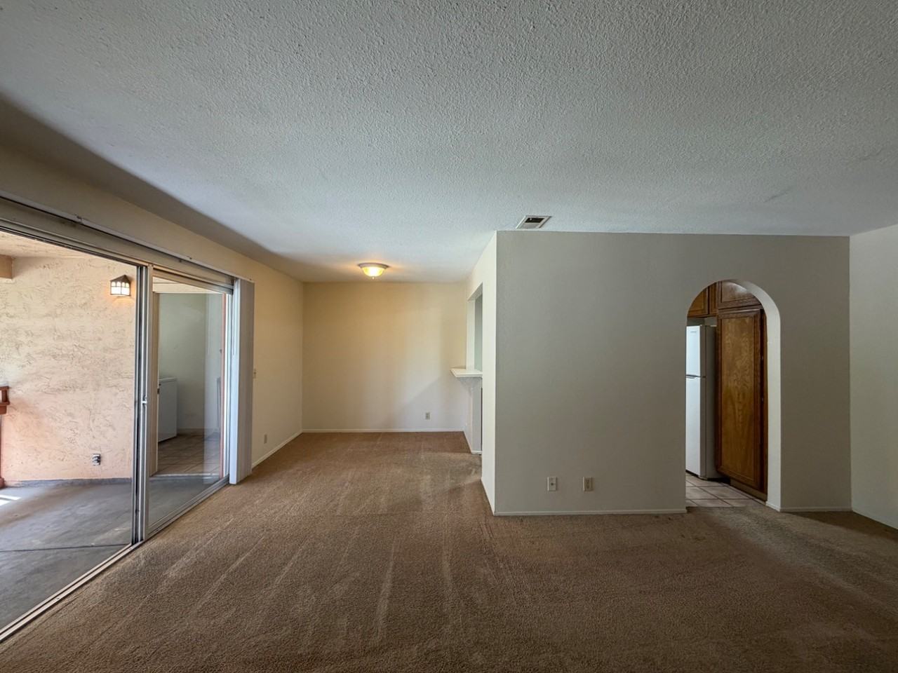 1033 Alta Mira Dr #B - Photo 3 of 23