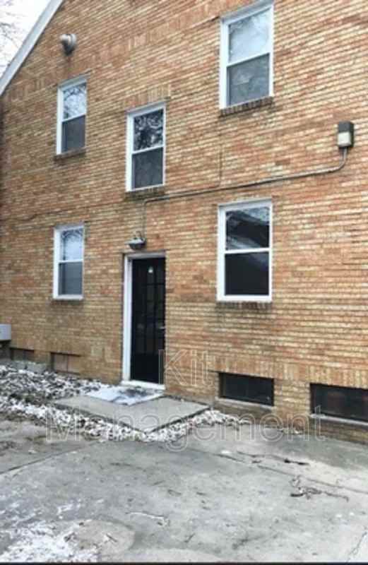 3337 Douglas Rd - Photo 7 of 7