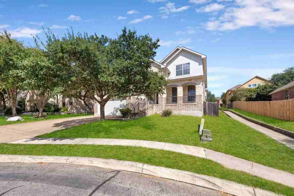 1318 Heavens Peak - Photo 3 of 50