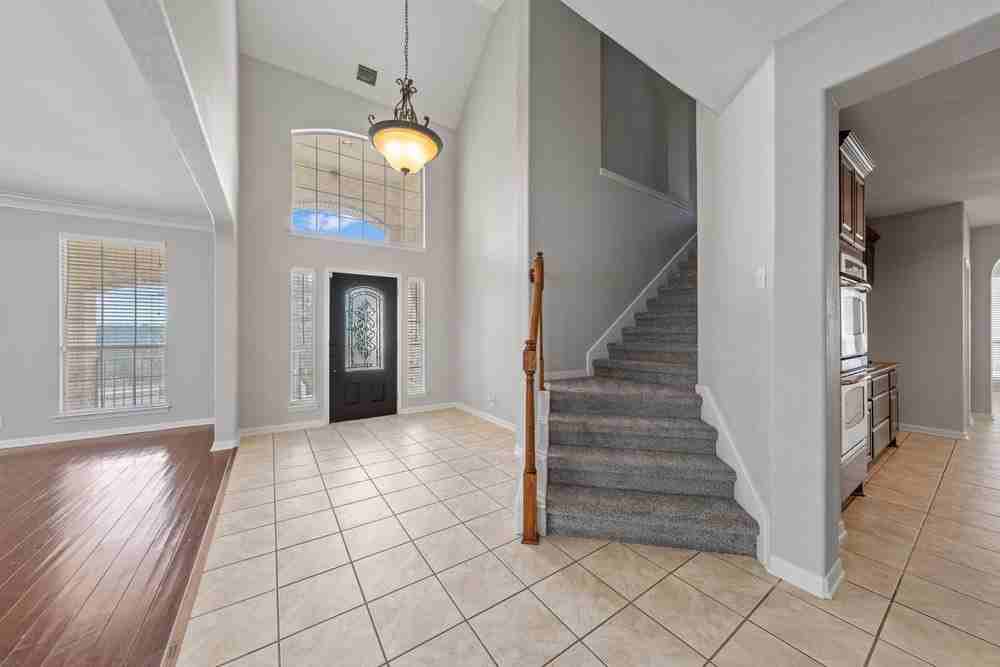 1318 Heavens Peak - Photo 6 of 50