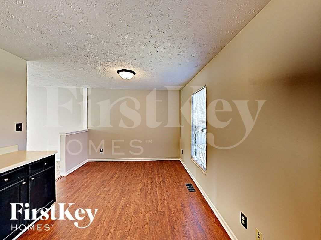 9459 Hadway Dr - Photo 7 of 17