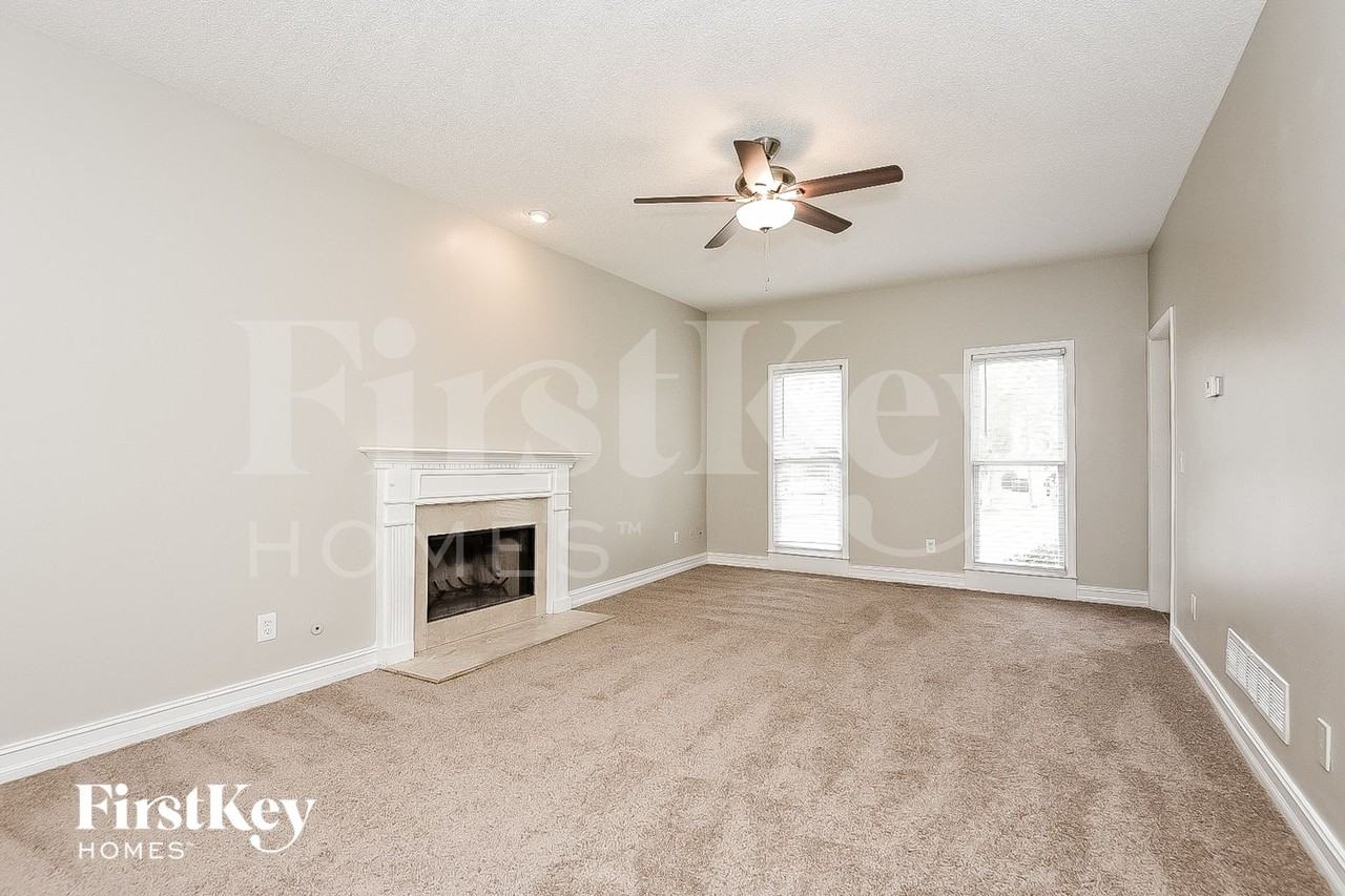 4552 Spotted Pony Dr Nw - Photo 3 of 15
