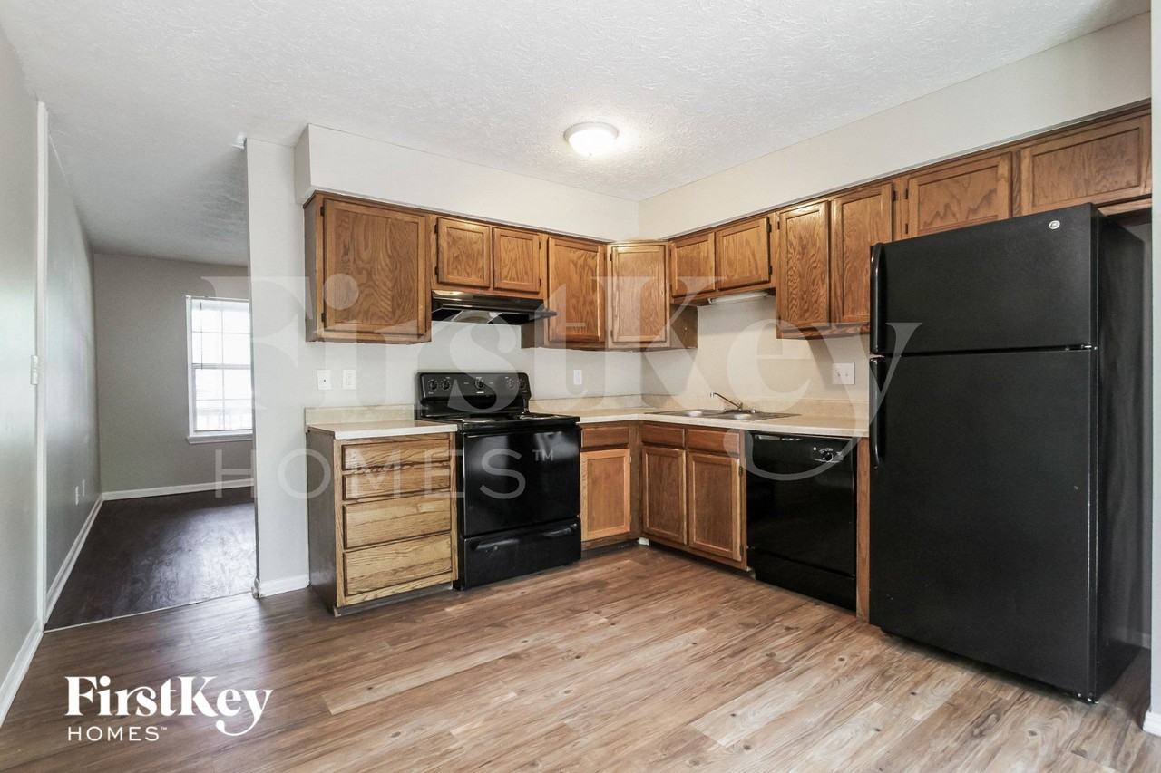 4333 Phoenix Dr - Photo 5 of 15