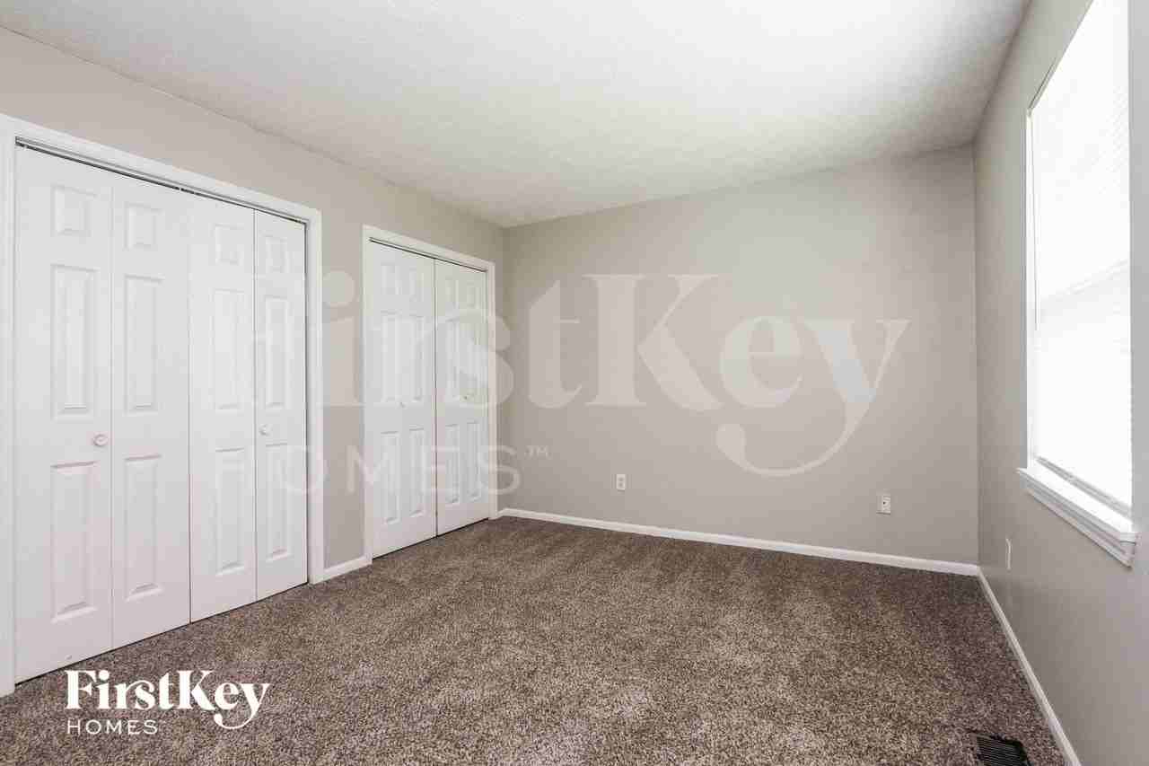 4333 Phoenix Dr - Photo 7 of 15
