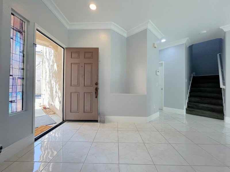 12445 Sonoma Dr - Photo 4 of 43