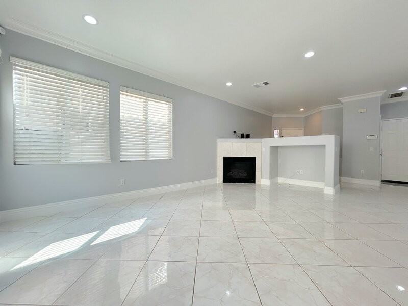 12445 Sonoma Dr - Photo 6 of 43