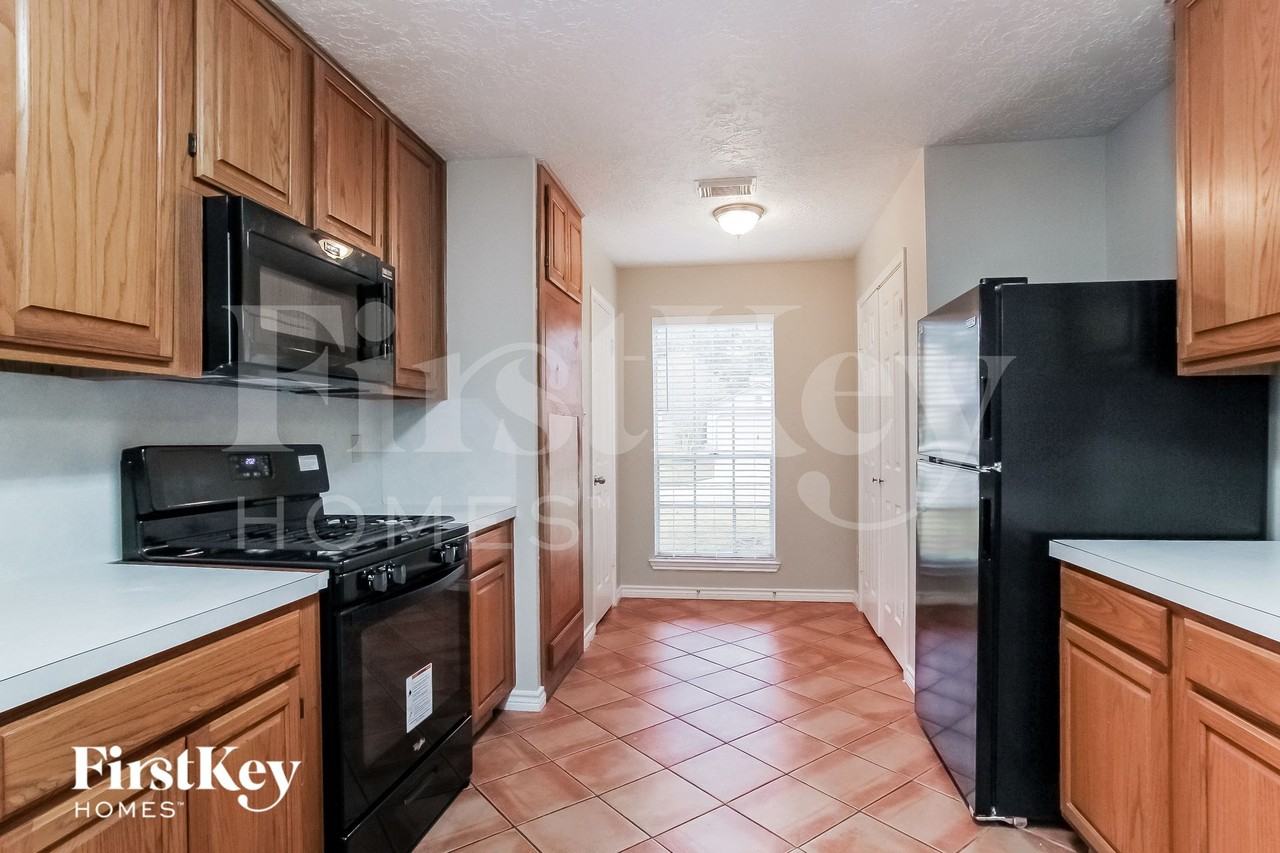 3606 Beckett Ridge Dr - Photo 5 of 15