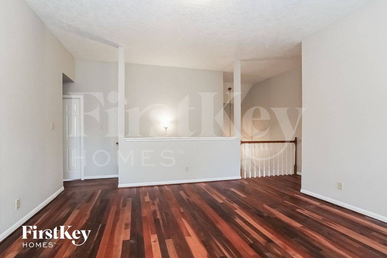 3606 Beckett Ridge Dr - Photo 7 of 15