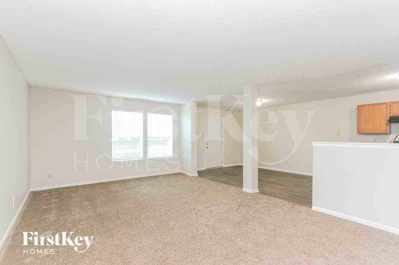 2525 Black Antler Ct - Photo 3 of 19