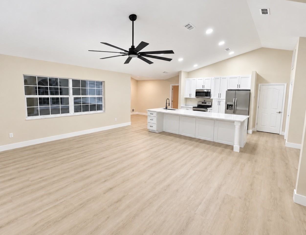 4725 Sw 103rd Pl #NA - Photo 5 of 10