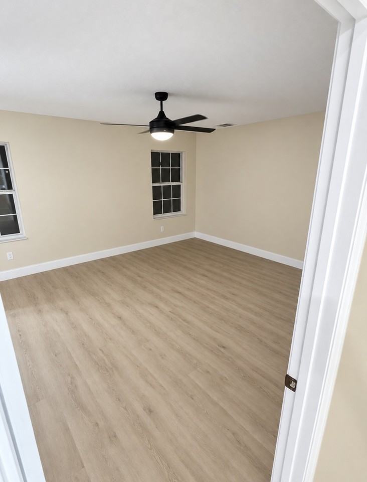 4725 Sw 103rd Pl #NA - Photo 6 of 10