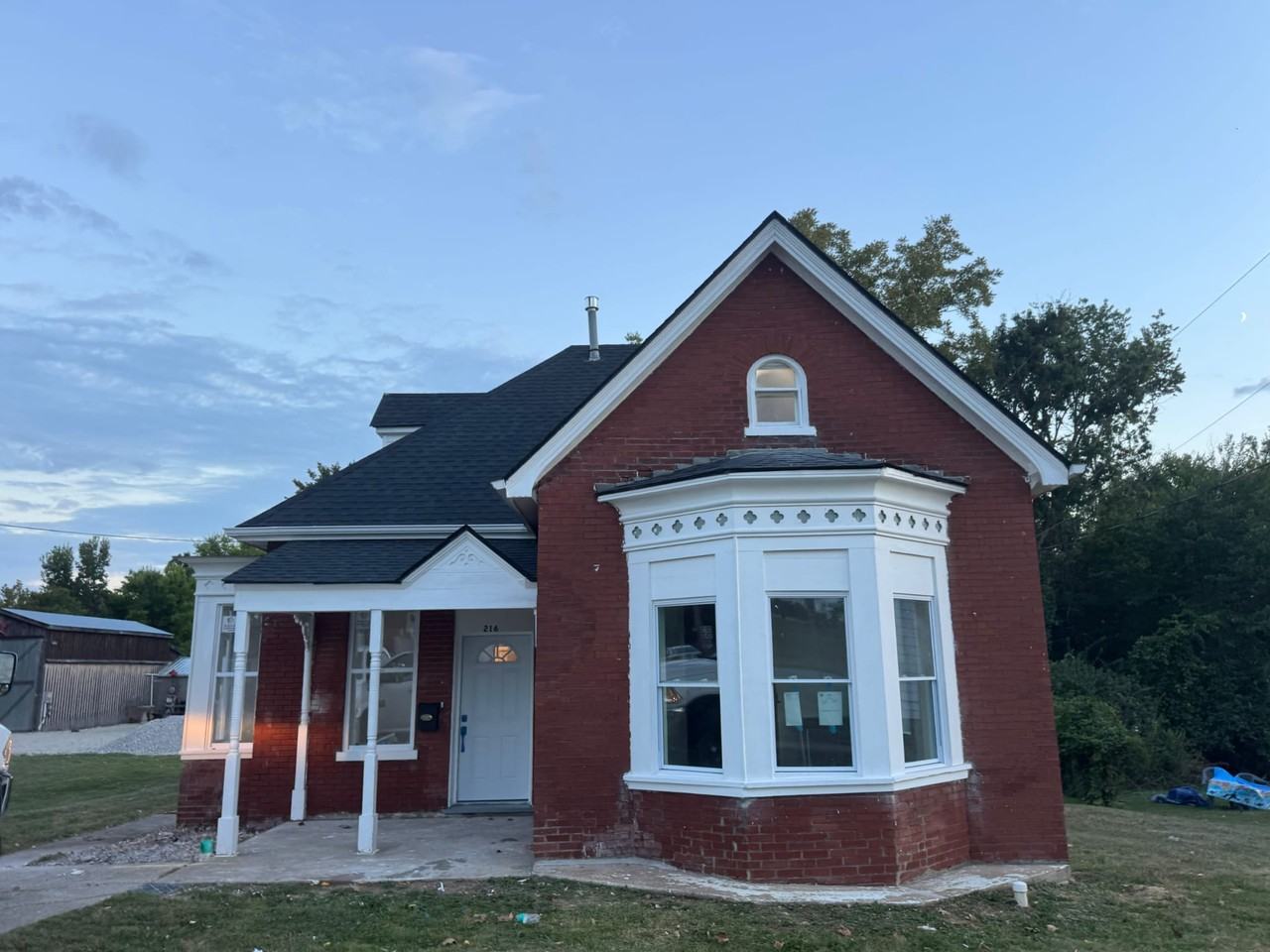 216 E Walton St #NA - Photo 2 of 21