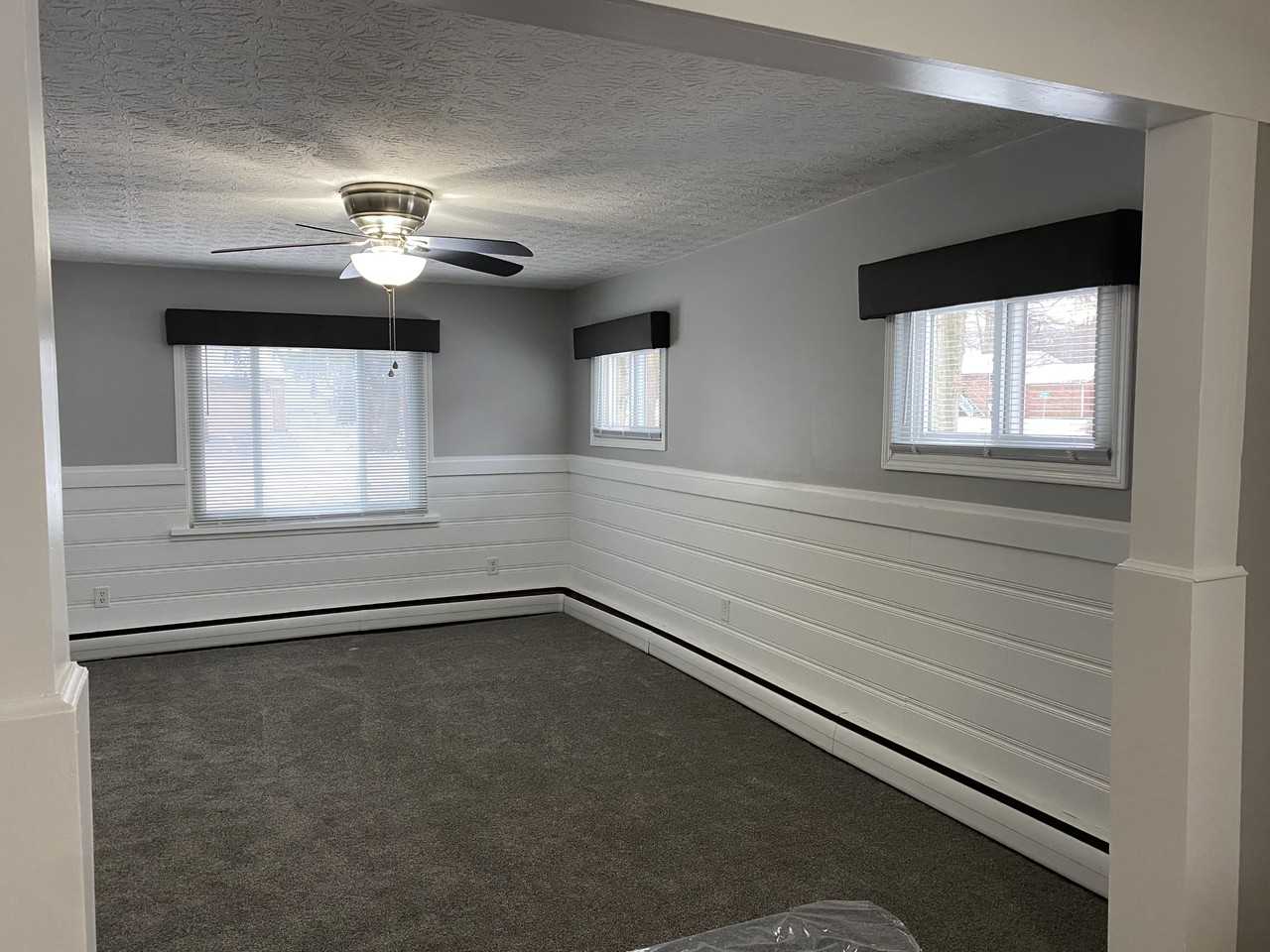 2084 Maplewood Rd #NA - Photo 3 of 22