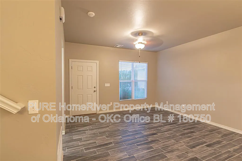 428 Belmont Cir - Photo 5 of 13