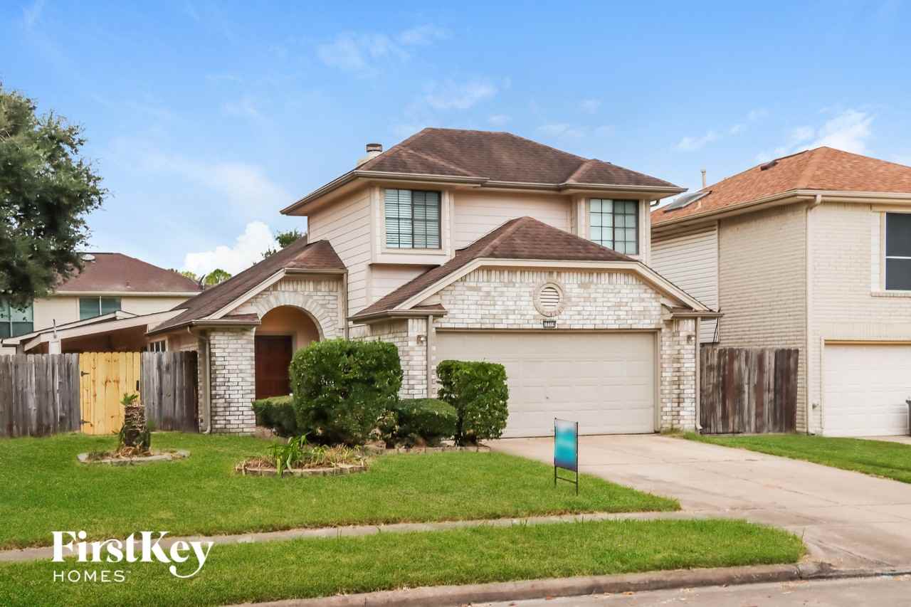 12314 Meadow Ridge Dr - Photo 2 of 15