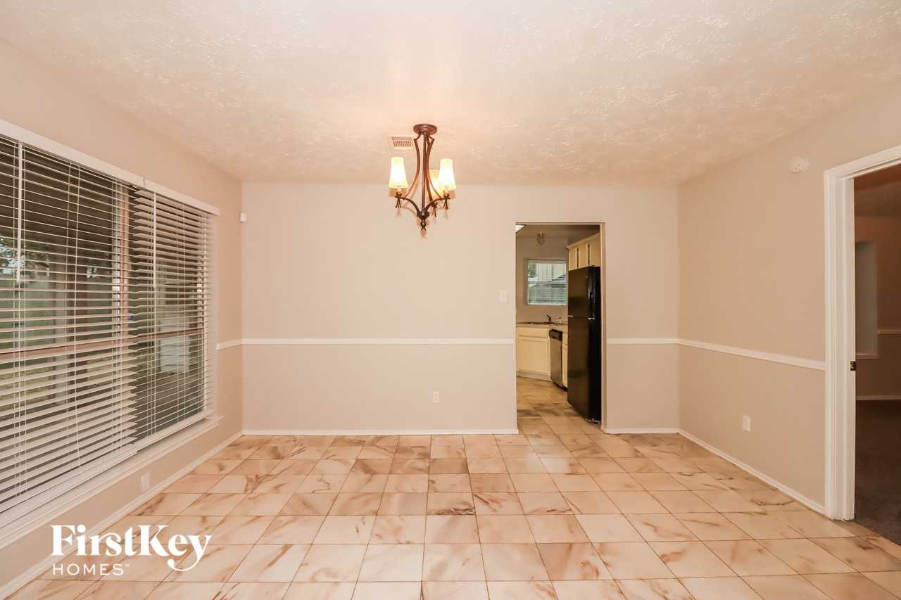 12314 Meadow Ridge Dr - Photo 5 of 15
