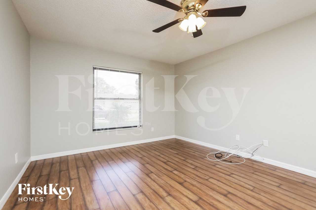 12102 Picalilli St - Photo 7 of 15