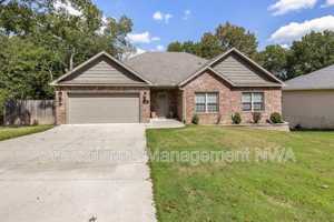 featured image of 28 Mills Dr