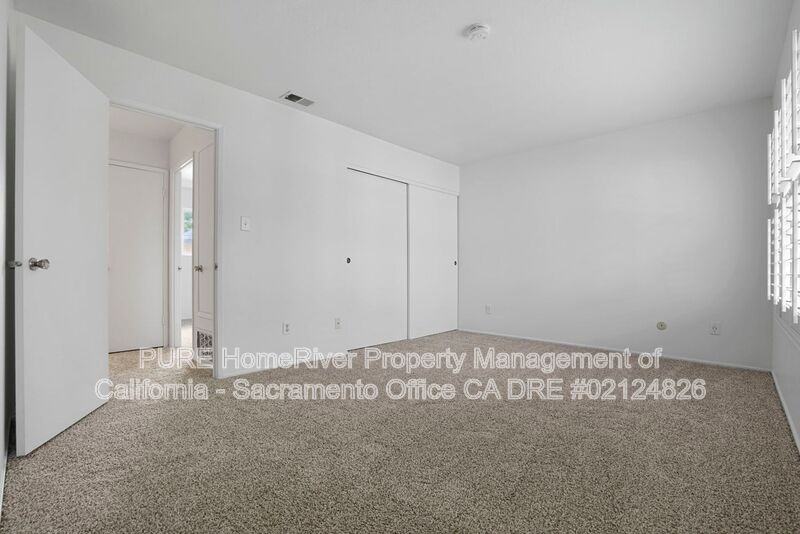 8811 Salmon Falls Dr #B - Photo 5 of 26