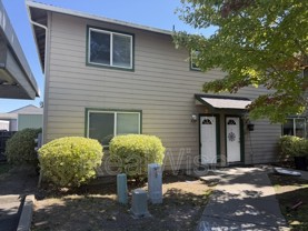 327 Pardee Ln - Photo 1 of 1