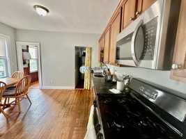 featured image of 20 Curtis Ave