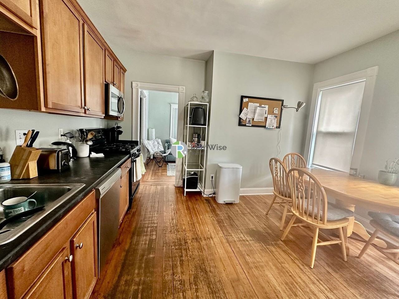 20 Curtis Ave - Photo 2 of 12
