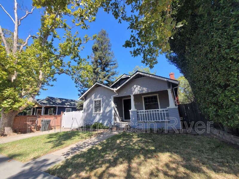 2153 7th Ave - Photo 2 of 13