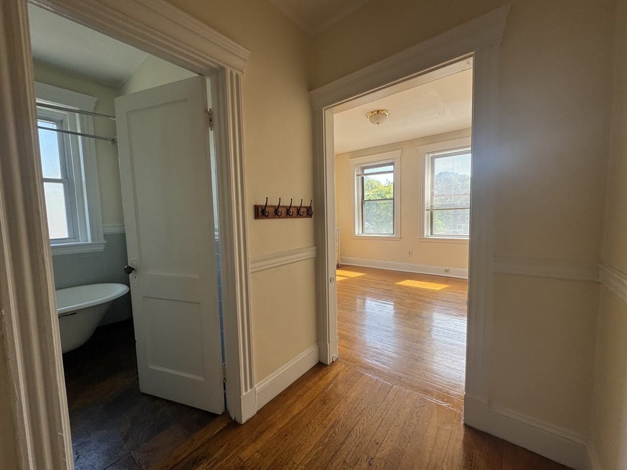 352 Riverway #22 - Photo 3 of 8