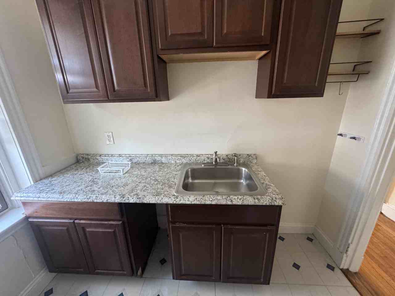 352 Riverway #22 - Photo 7 of 8