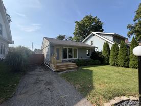 28 W Kenworth Rd #NA - Photo 1 of 1