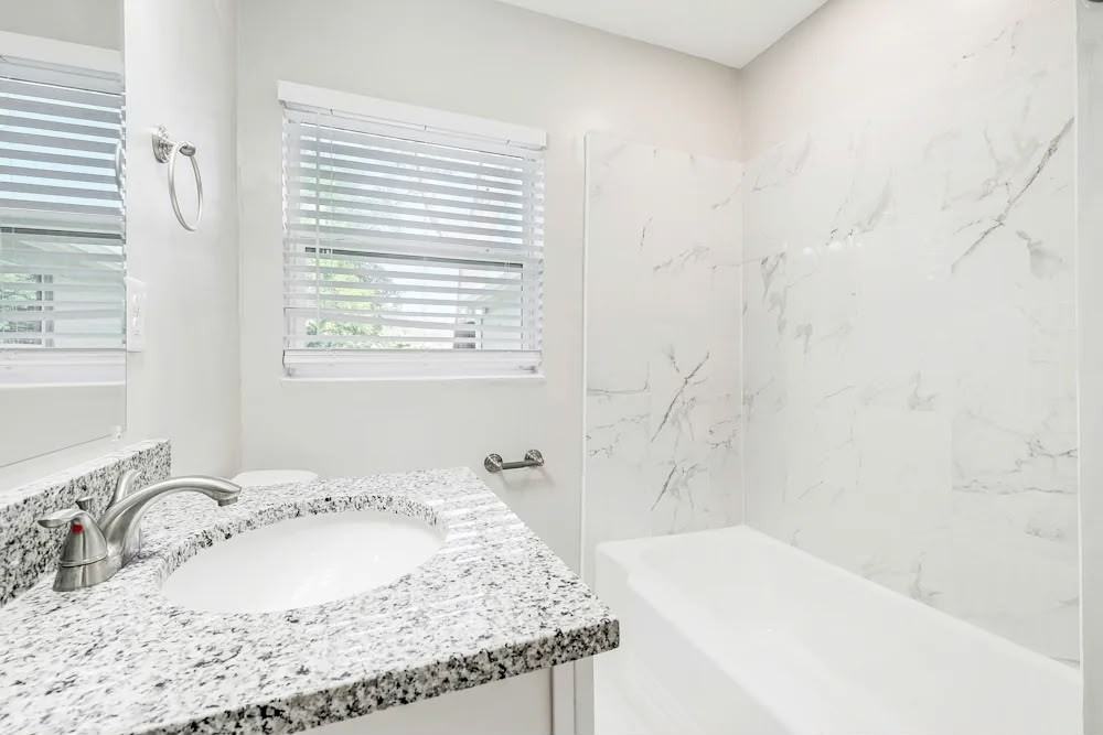 2135 Mercer Cir S #NA - Photo 5 of 5