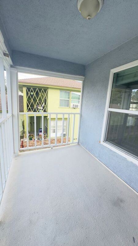 726 1/2 Brent Ave #728-1-2 - Photo 5 of 23
