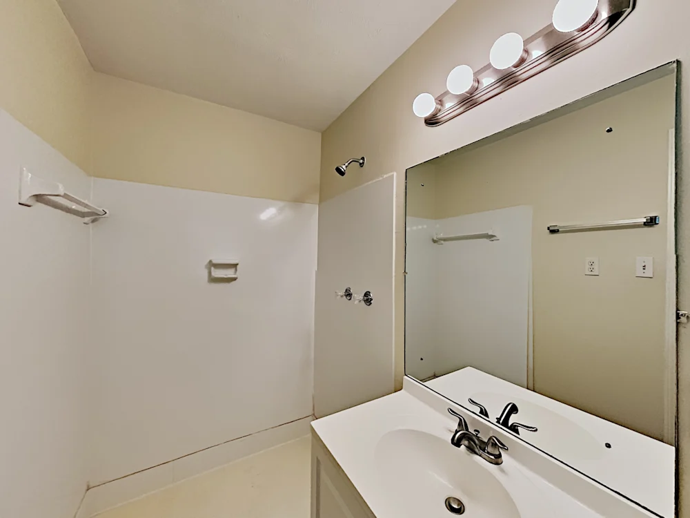 1923 Joseph Ct #NA - Photo 4 of 14